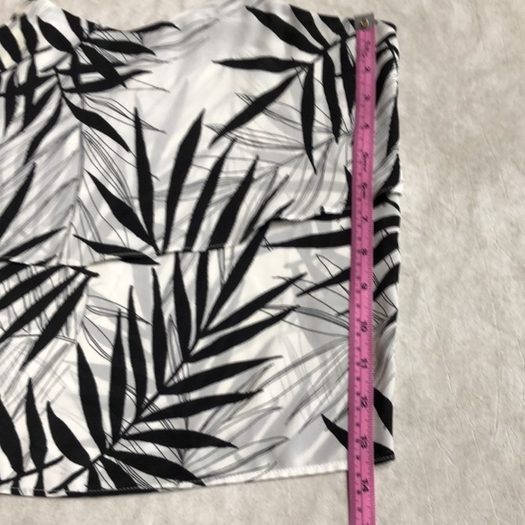 Mossimo White Strap Tank With Black Palm Fronds Size XS - Picture 4 of 7